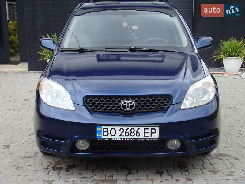 Хетчбек Toyota Matrix 2004 в Чорткові