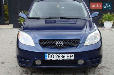 Хэтчбек Toyota Matrix 2004 в 