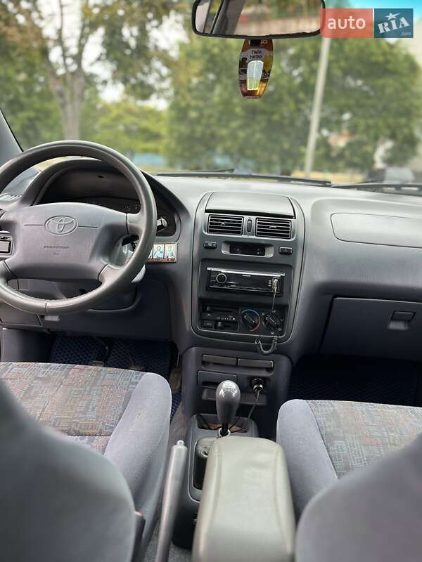 Мінівен Toyota Picnic 1997 в Одесі