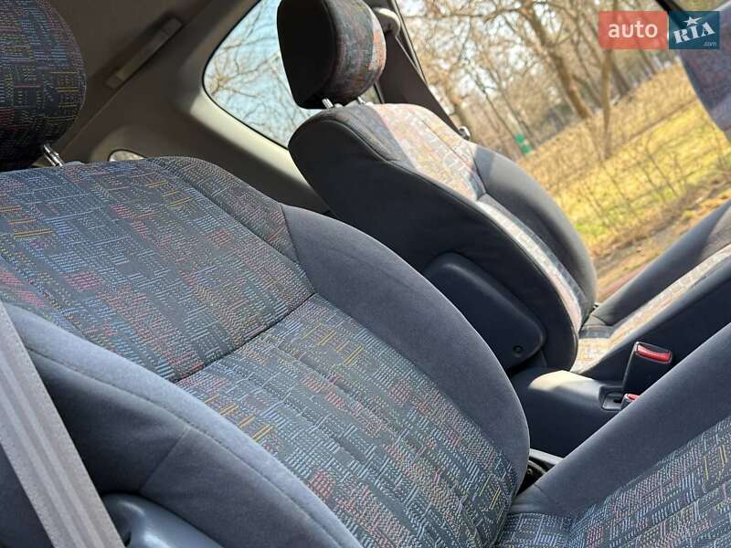 Мінівен Toyota Picnic 1997 в Одесі