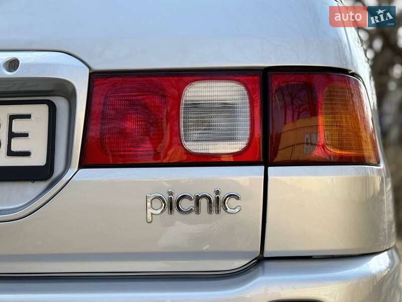 Мінівен Toyota Picnic 1997 в Одесі