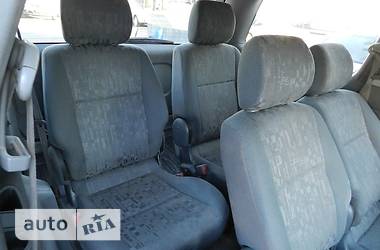 Минивэн Toyota Previa 2003 в 