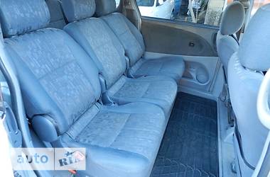 Минивэн Toyota Previa 2003 в 