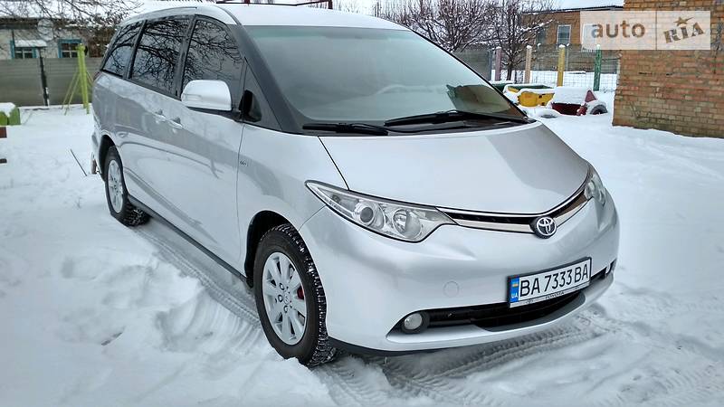 Минивэн Toyota Previa 2007 в Кропивницком