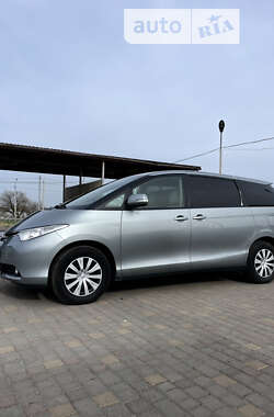 Минивэн Toyota Previa 2007 в Николаеве