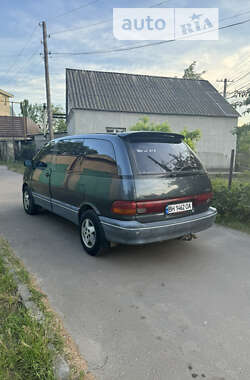 Минивэн Toyota Previa 1990 в Одессе