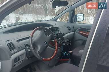 Минивэн Toyota Previa 2002 в Николаеве