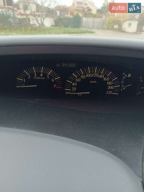 Минивэн Toyota Previa 2000 в Одессе