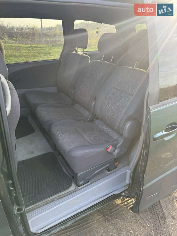 Минивэн Toyota Previa 2001 в Одессе