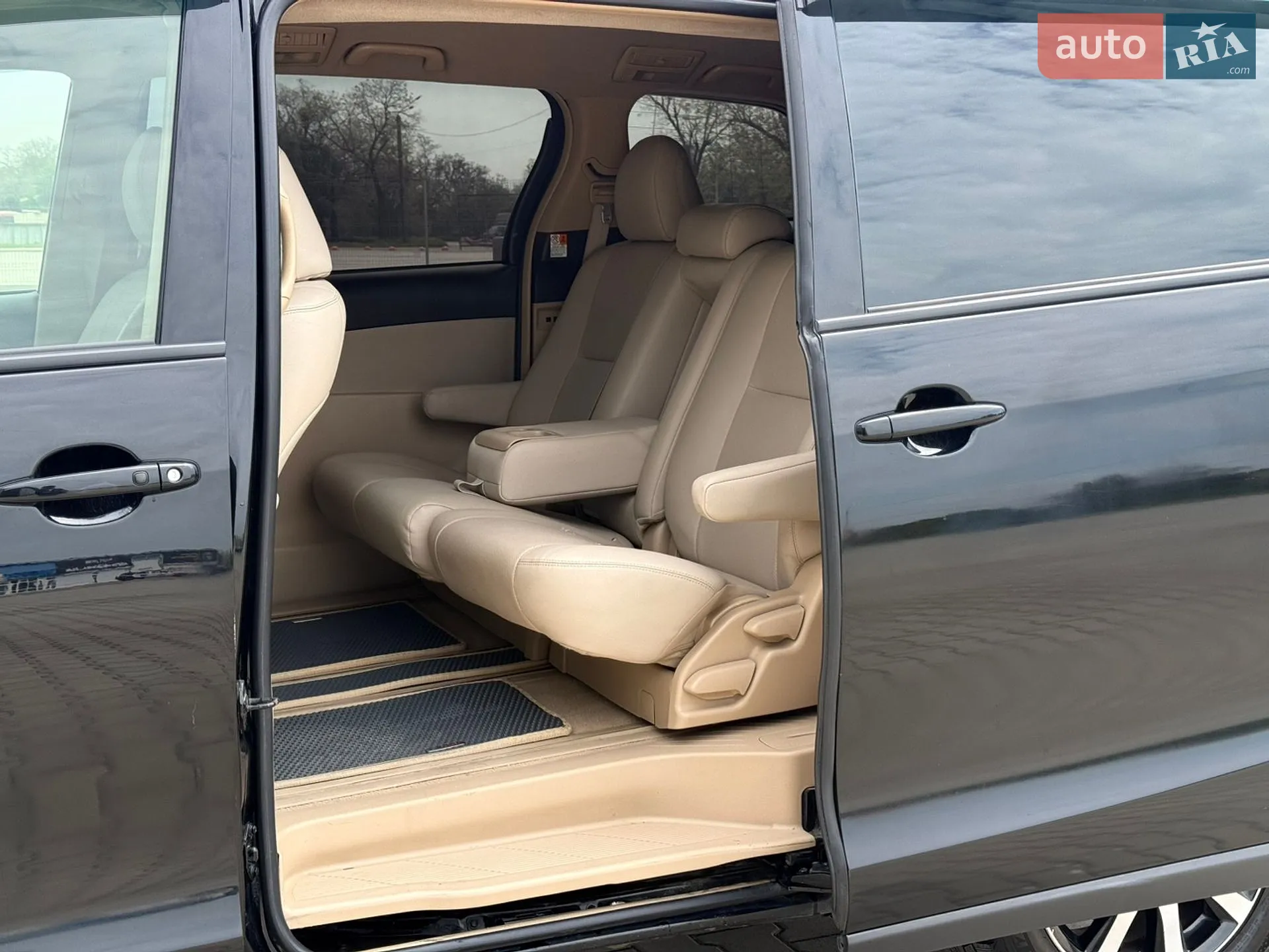 2014 Toyota Previa - мініатюра 17