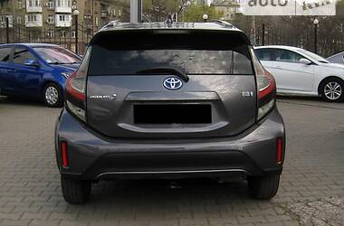 Хетчбек Toyota Prius C 2017 в Одесі