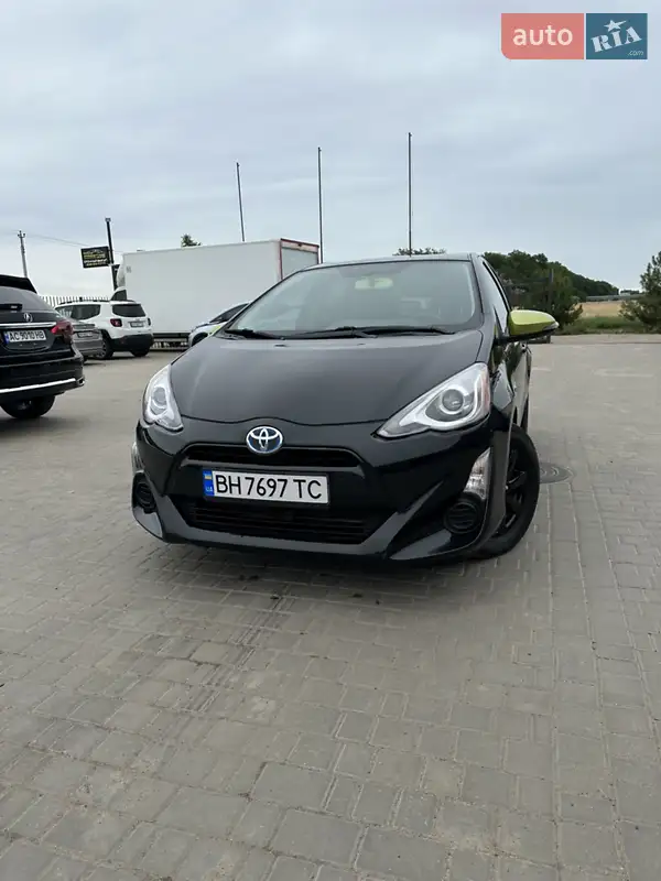 Toyota Prius C