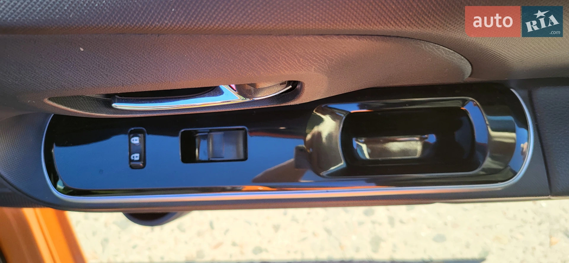 2015 Toyota Prius c - мініатюра 10