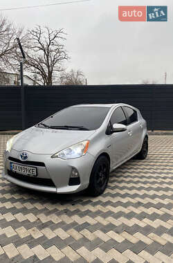 Хетчбек Toyota Prius C 2013 в Миколаєві