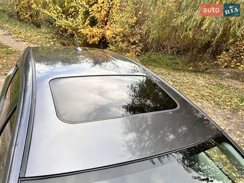 Хэтчбек Toyota Prius C 2012 в Кропивницком