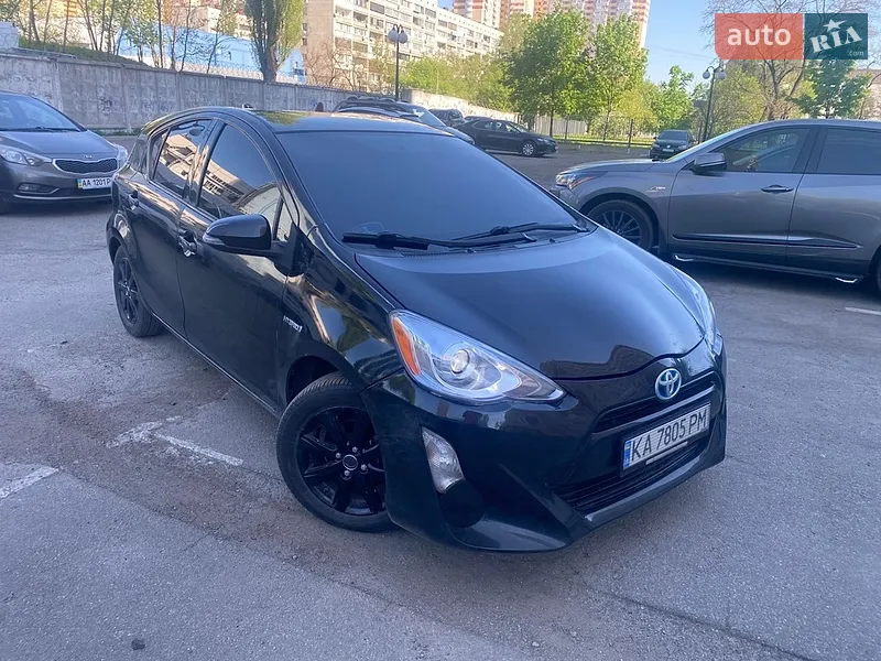 Toyota Prius C