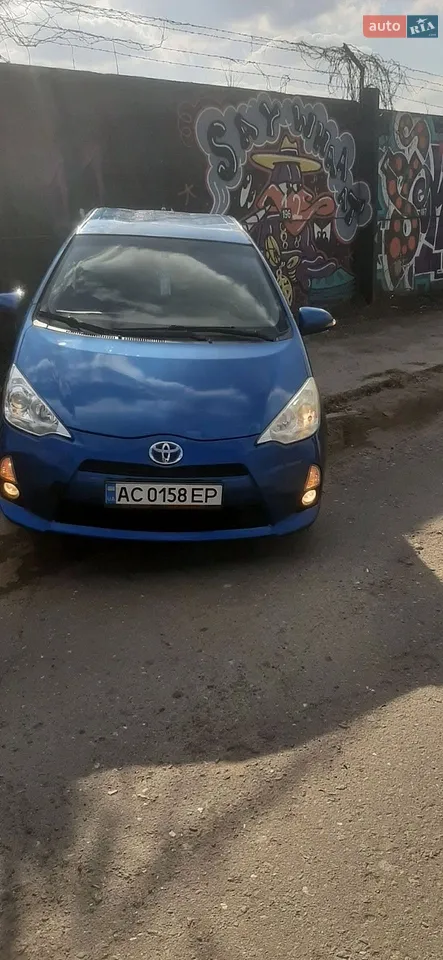 2012 Toyota Prius c - мініатюра 9