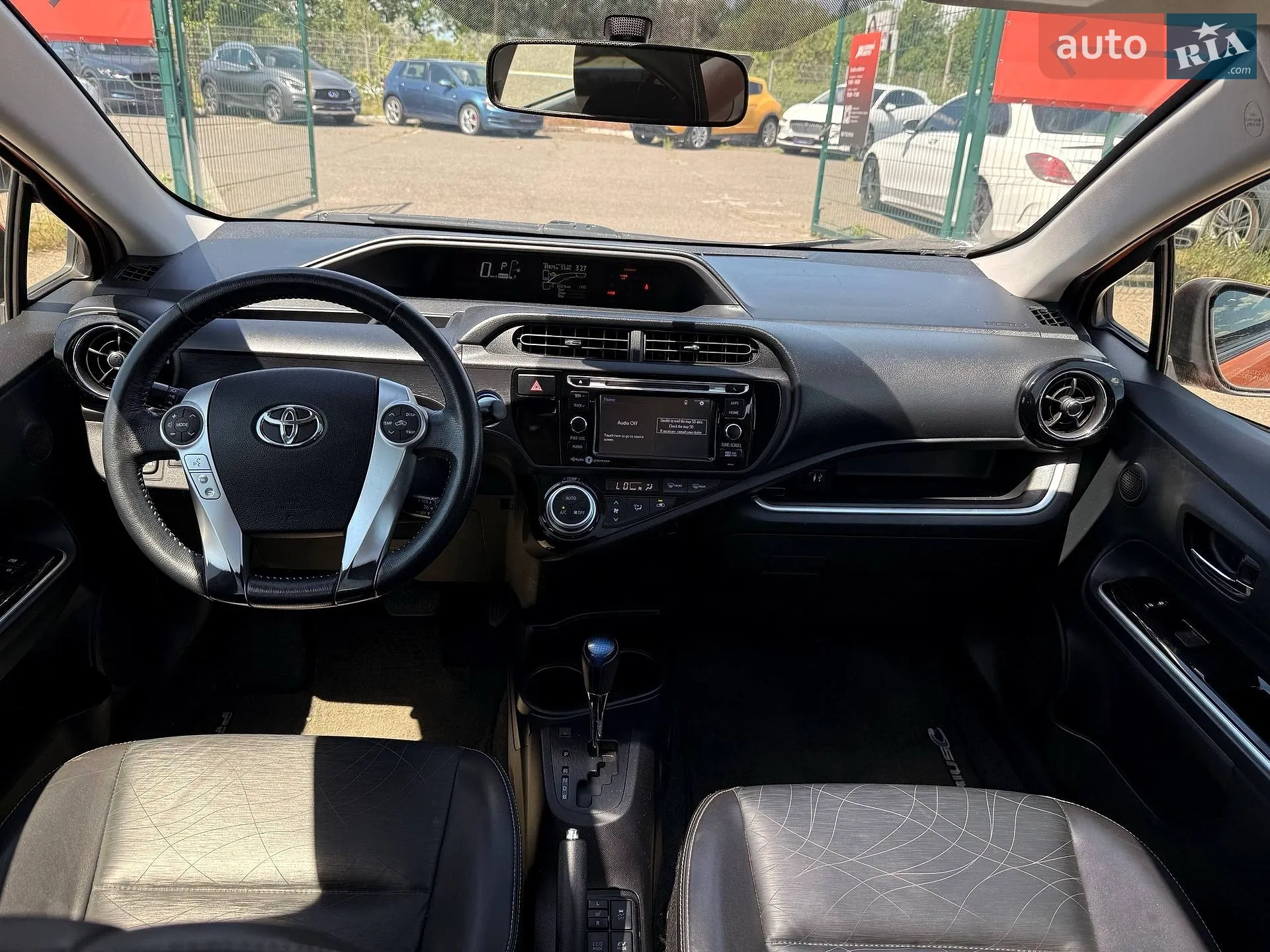 2015 Toyota Prius c - мініатюра 9