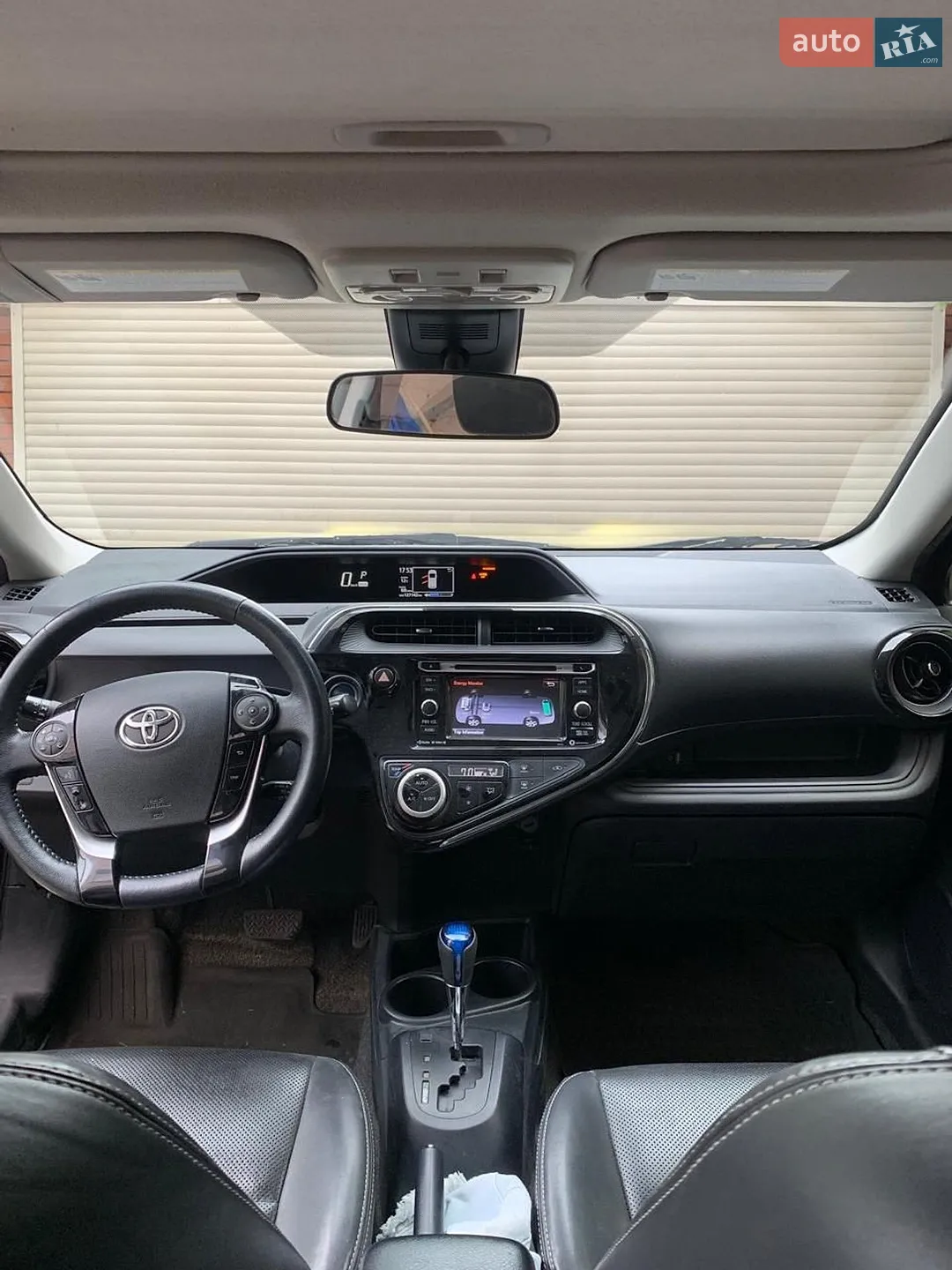 2017 Toyota Prius c - мініатюра 5
