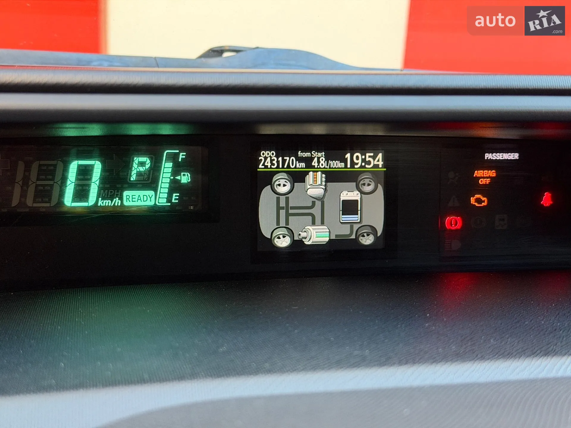 2013 Toyota Prius c - мініатюра 16