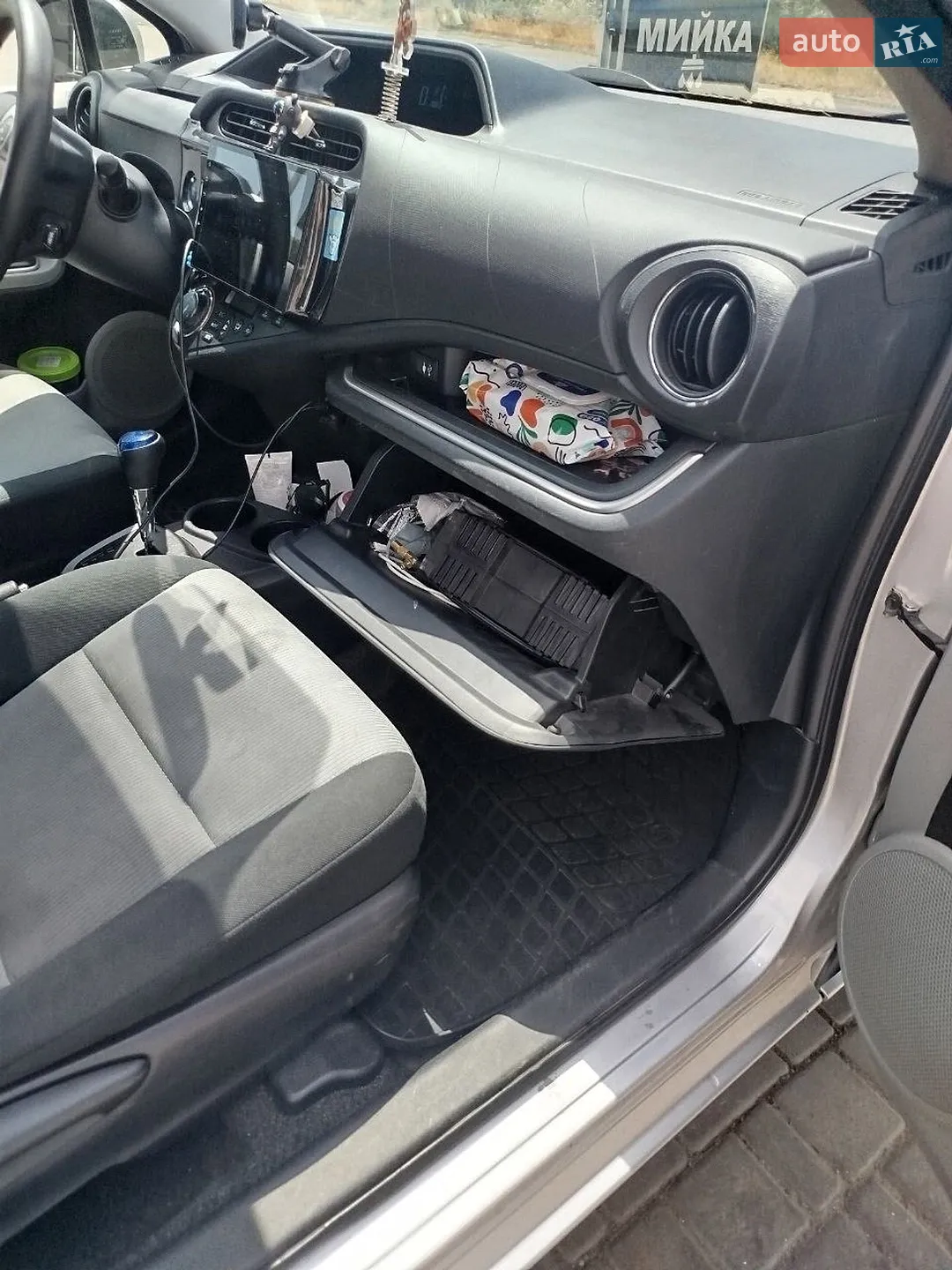 2013 Toyota Prius c - мініатюра 20