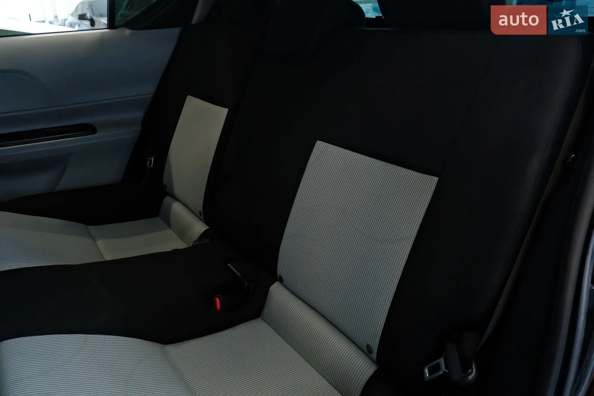 2013 Toyota Prius c - мініатюра 31