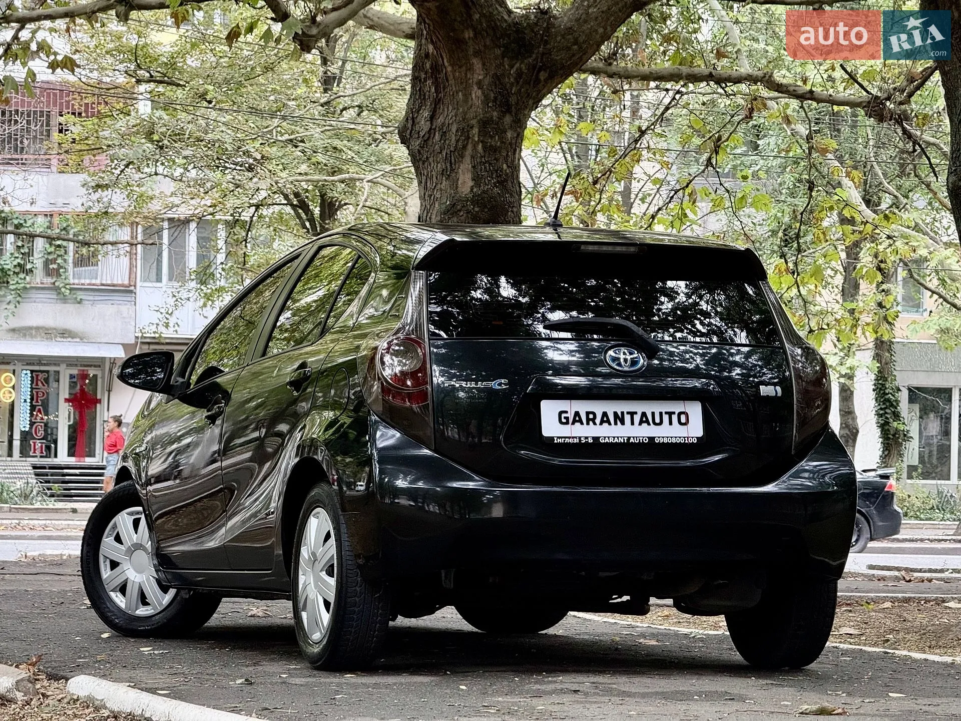 2014 Toyota Prius c - мініатюра 3