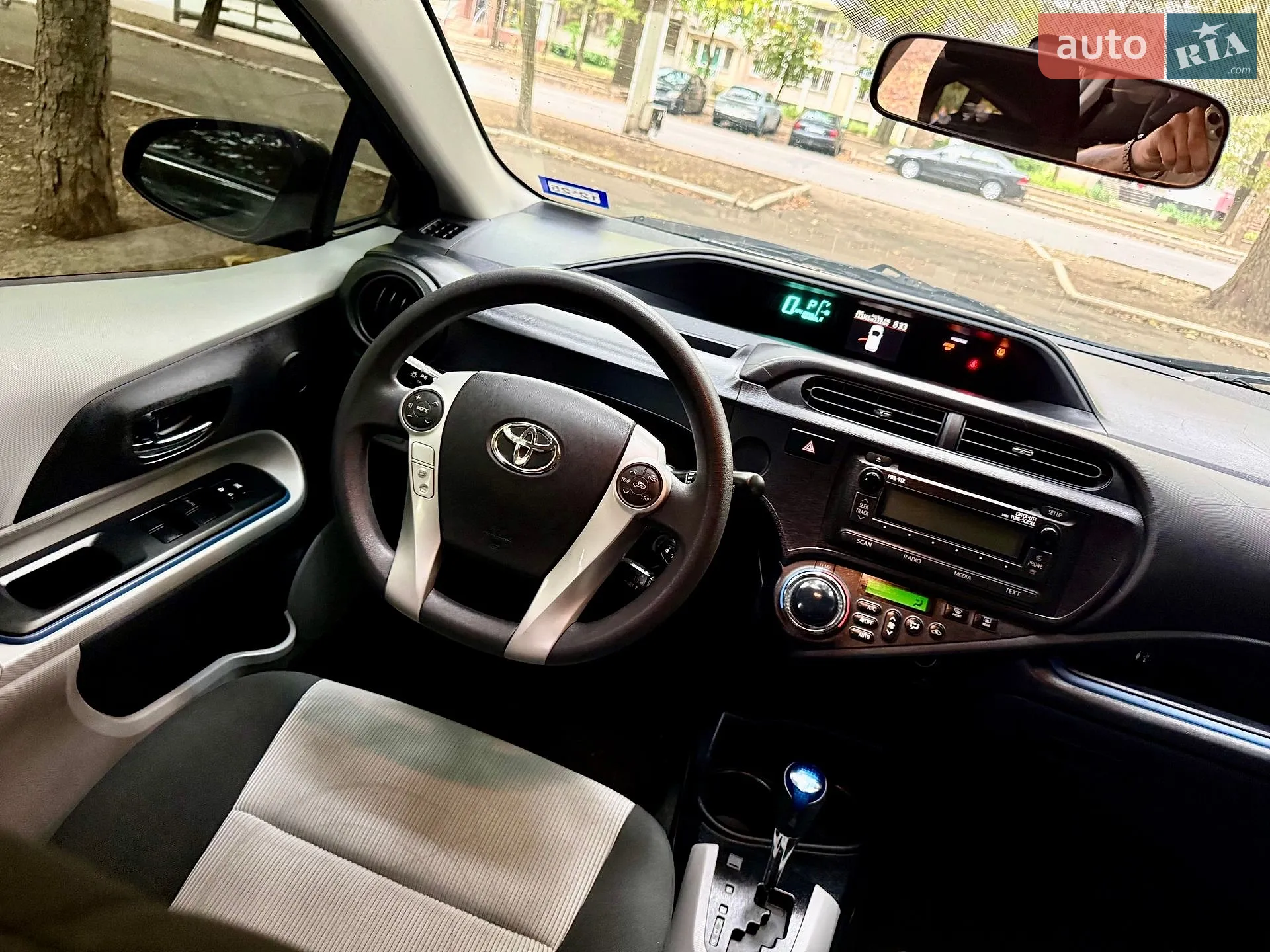 2014 Toyota Prius c - мініатюра 66