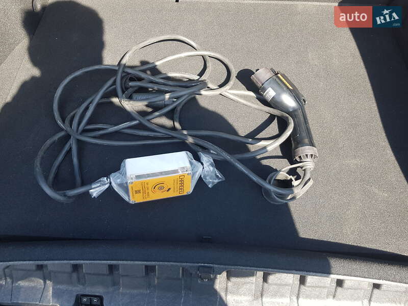 Хетчбек Toyota Prius Prime 2021 в Львові