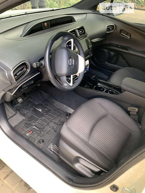 Хетчбек Toyota Prius Prime 2018 в Одесі