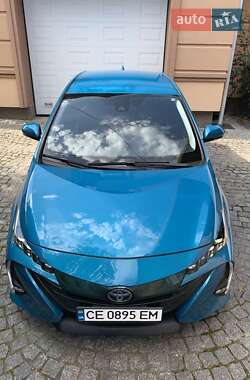 Хэтчбек Toyota Prius Prime 2018 в Косове