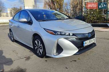 Хетчбек Toyota Prius Prime 2019 в Києві