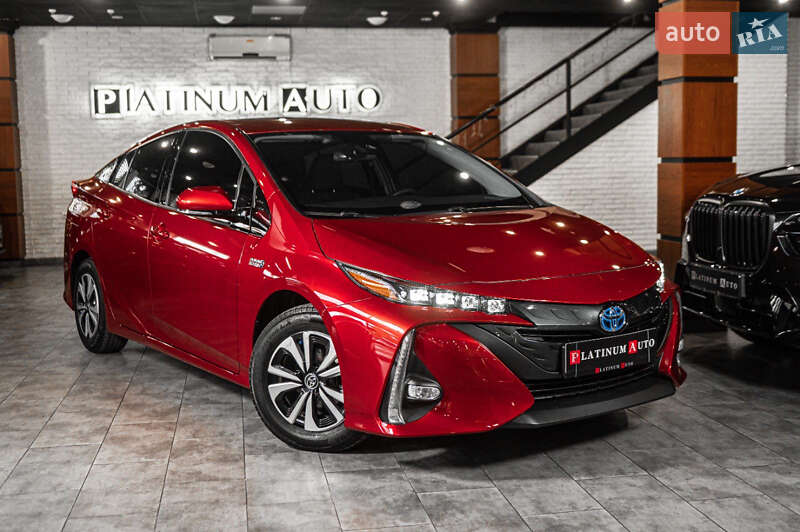 Хэтчбек Toyota Prius Prime 2017 в Одессе