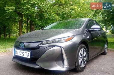 Хетчбек Toyota Prius Prime 2018 в 
