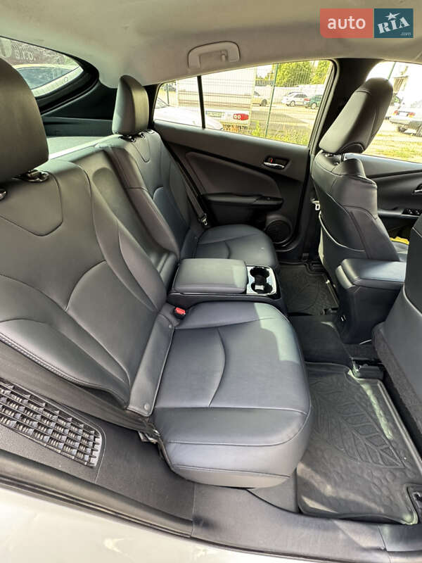 Хэтчбек Toyota Prius Prime 2018 в Одессе