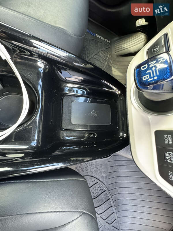 Хэтчбек Toyota Prius Prime 2018 в Одессе