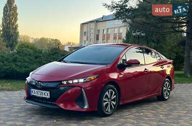 Хетчбек Toyota Prius Prime 2018 в Броварах