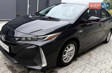 Хэтчбек Toyota Prius Prime 2019 в Львове