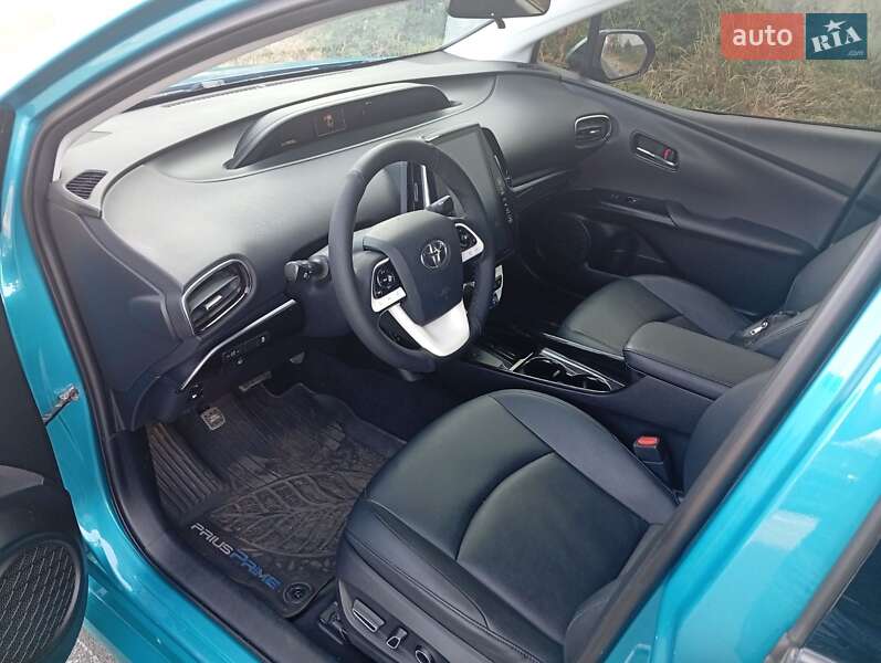 Хэтчбек Toyota Prius Prime 2017 в Одессе