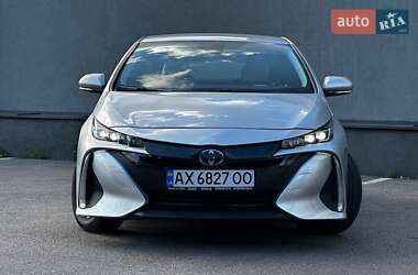 Хэтчбек Toyota Prius Prime 2017 в Харькове
