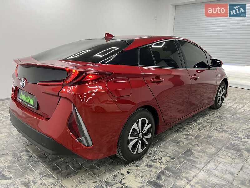 Хетчбек Toyota Prius Prime 2017 в Одесі фото 4 Хетчбек Toyota Prius Prime 2017 в Одесі