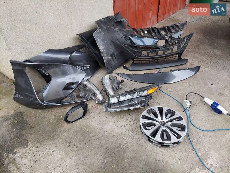 Хетчбек Toyota Prius Prime 2022 в Тернополі