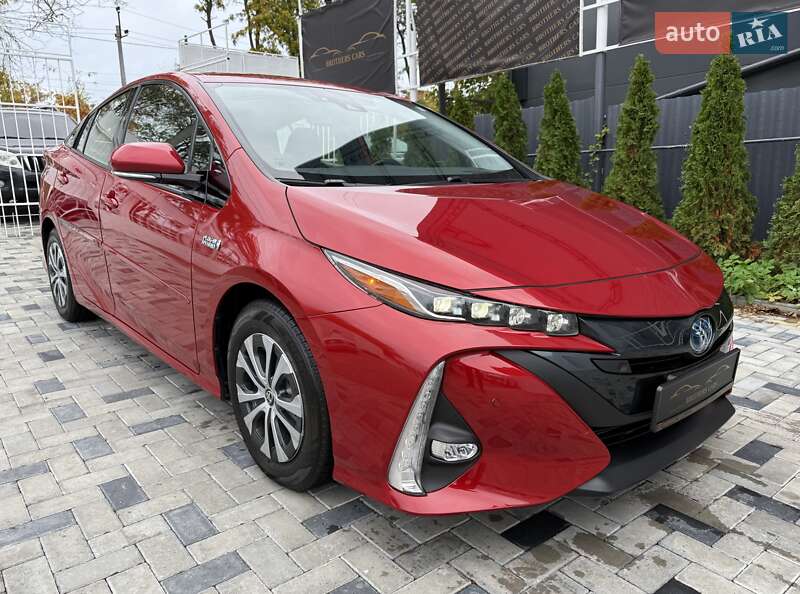 Хэтчбек Toyota Prius Prime 2019 в Одессе