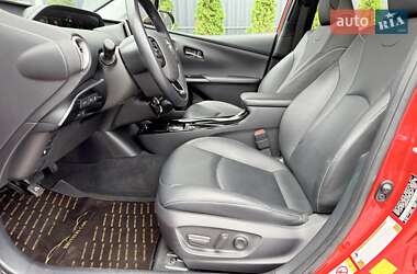 Хэтчбек Toyota Prius Prime 2019 в 