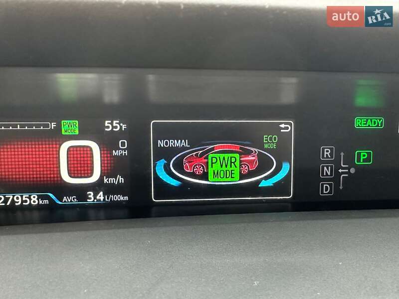 Хэтчбек Toyota Prius Prime 2019 в Киеве