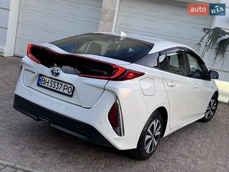 Хэтчбек Toyota Prius Prime 2018 в Одессе
