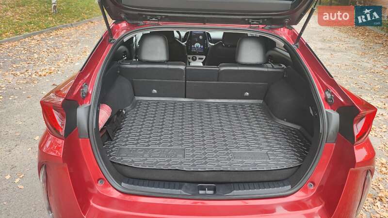 Хэтчбек Toyota Prius Prime 2016 в Харькове фото 39 Хэтчбек Toyota Prius Prime 2016 в Харькове