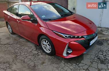 Хетчбек Toyota Prius Prime 2017 в Києві