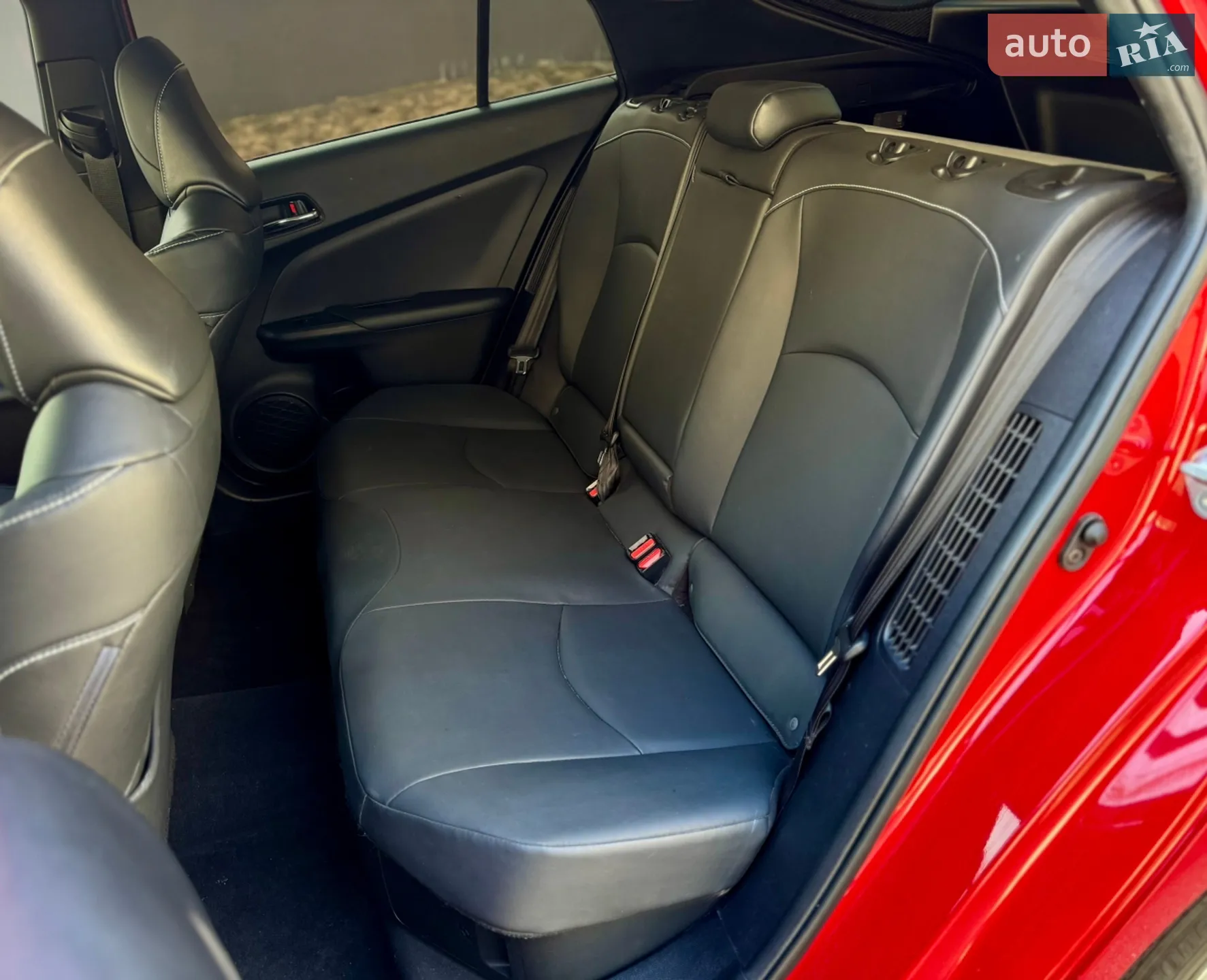 2019 Toyota Prius - мініатюра 15