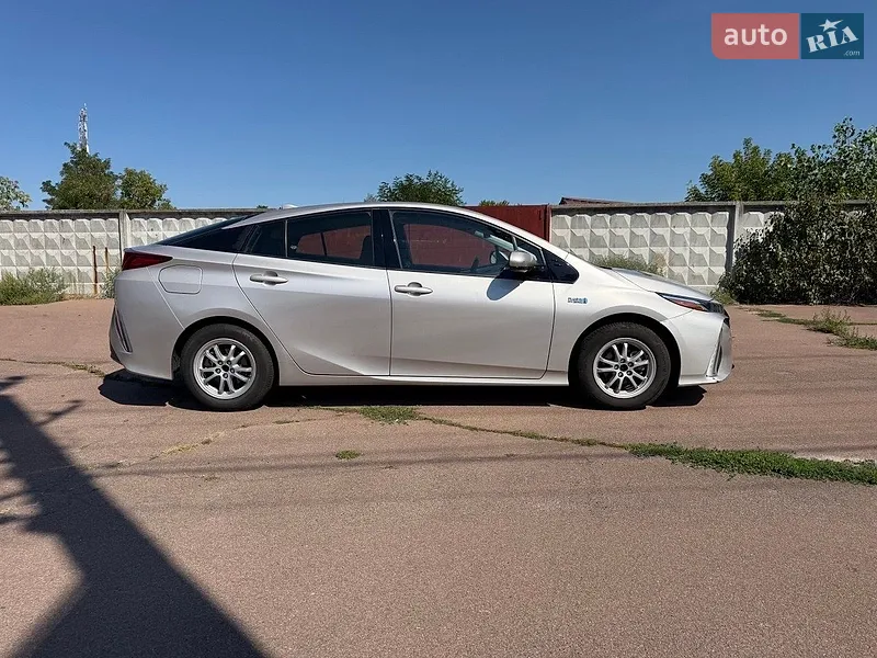 Toyota Prius Prime